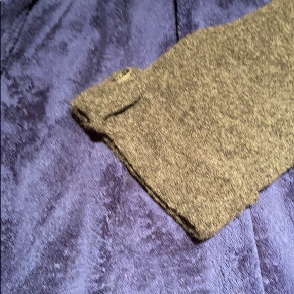 Grey elbow length sleeve knit sweater/jacket - Picture 4 of 4